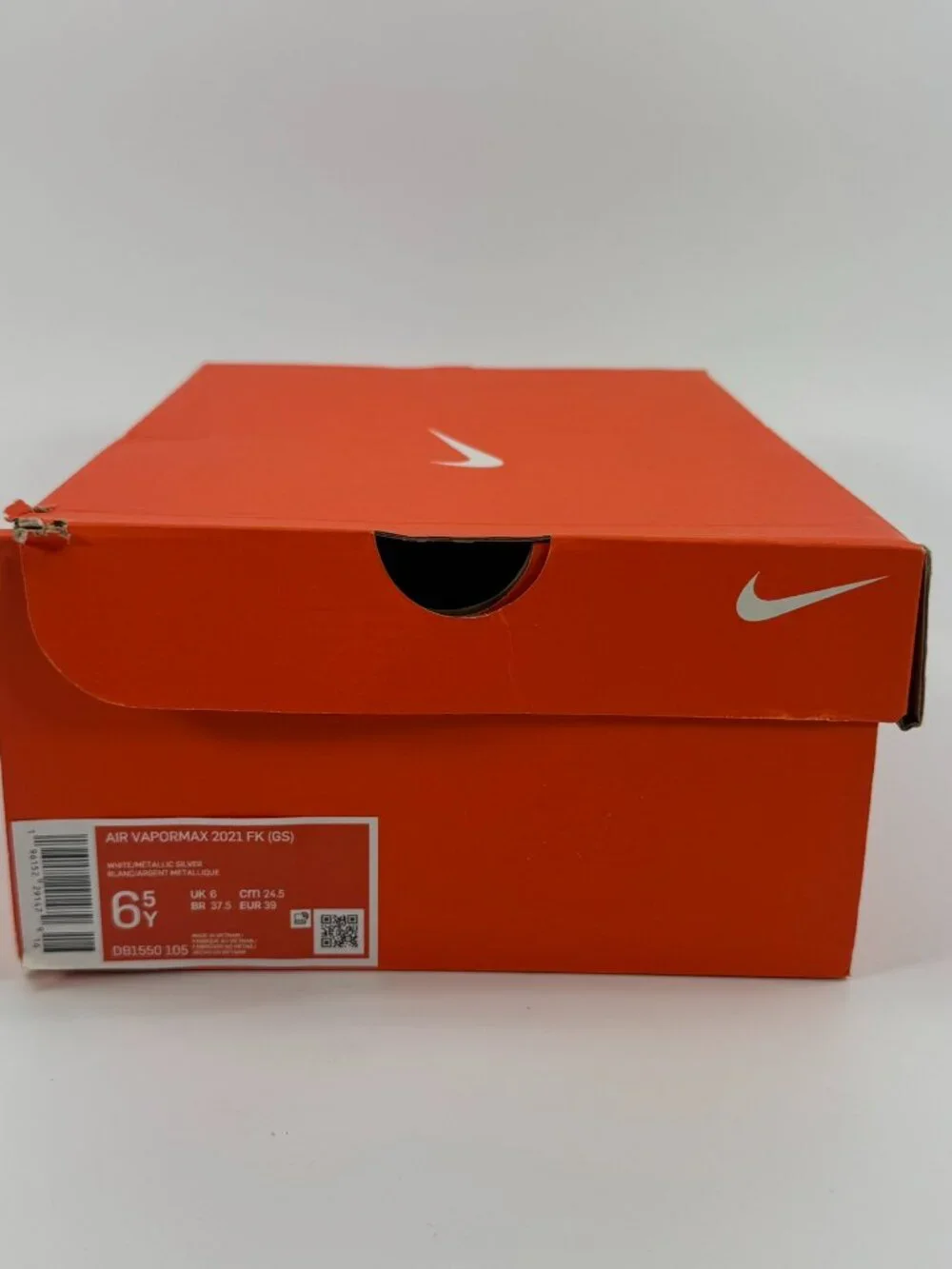 Nike Air Vapormax 2021 FK GS 'White Metallic Silver' DB1550-105 size 6.5 Y / 8 W